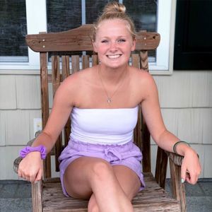 Meet your Posher, Lexi